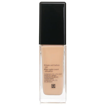 Shiseido Synchro Skin Radiant Lifting Foundation -  240 Quartz 30ml